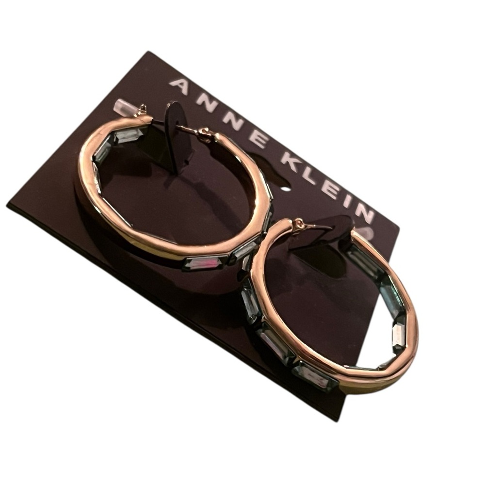 Anne Klein Gold Green Stone Hoop Earrings NWT - Picture 2 of 5